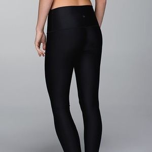 Black lululemon leggings